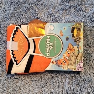 Plush & playful Clown Fish Tail